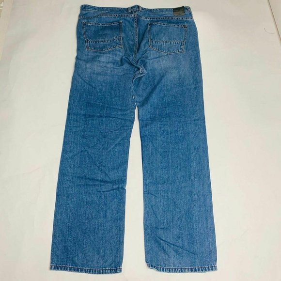 Tommy Bahama Mens Jeans Size 40 x 34 TD114298 New - Picture 2 of 8